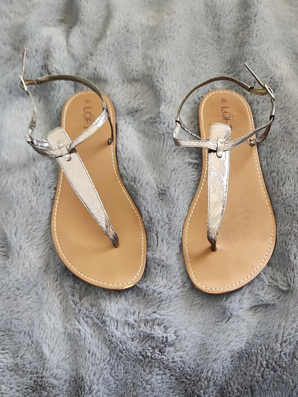 Ann Talor LOFT Metallic Silver T-Strap Sandals with Tan Footbed